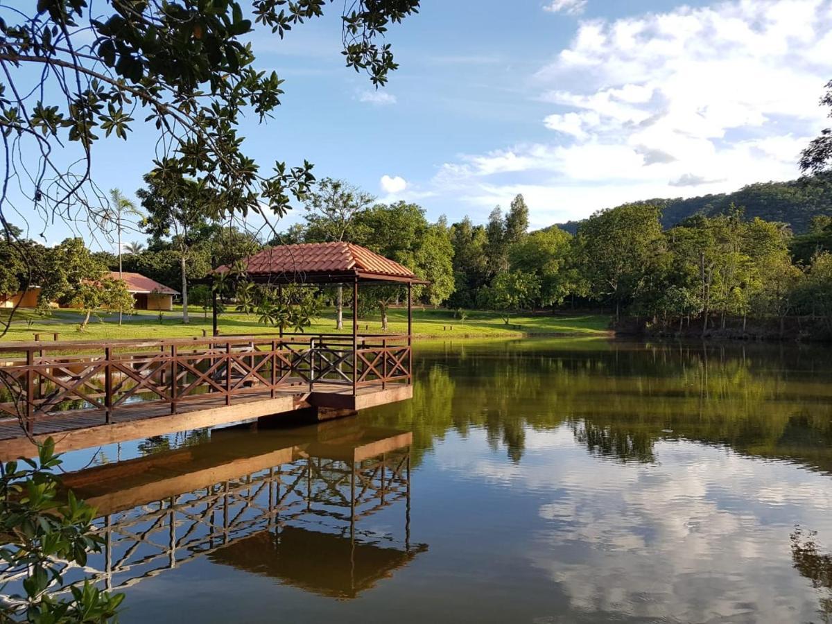 Pousada Fazenda Peroba Rosa Pedregulho ภายนอก รูปภาพ